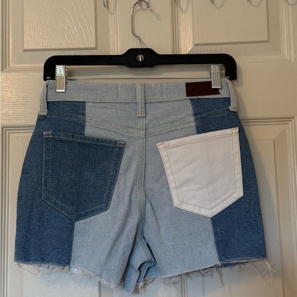 Hollister Y2K Women's Denim Patchwork Shorts - Picture 5 of 9